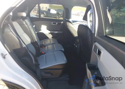 2021 Ford Explorer Xlt z USA, uszkodzony, nr VIN 1FMSK8DH5MGC10278